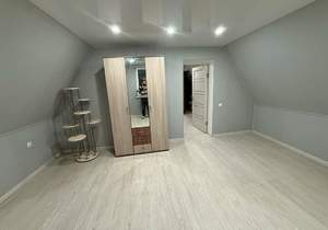 Дом 100м², 2-этажный, участок 5 сот.  