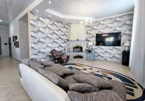 Дом 223м&sup2;, 2-этажный, участок 0 сот.  