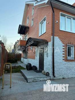 Дом 285м&sup2;, 2-этажный, участок 15 сот.  