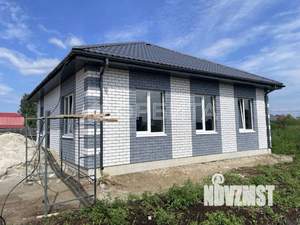 Дом 100м&sup2;, 2-этажный, участок 5 сот.  