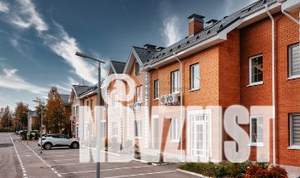 Таунхаус 81м&sup2;, 3-этажный, участок 1 сот.  