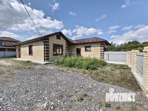 Дом 137м&sup2;, 1-этажный, участок 8 сот.  