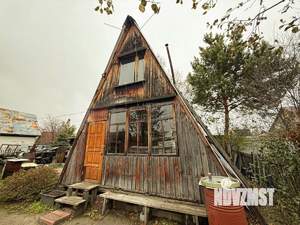 Дом 30м², 2-этажный, участок 6 сот.  