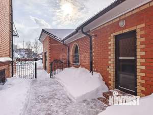 Дом 372м&sup2;, 2-этажный, участок 17 сот.  