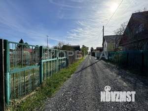 Дом 30м&sup2;, 2-этажный, участок 6 сот.  