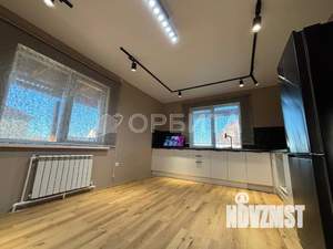 Дом 119м&sup2;, 2-этажный, участок 8 сот.  