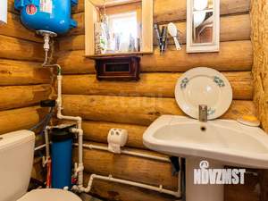 Дом 60м&sup2;, 2-этажный, участок 7 сот.  