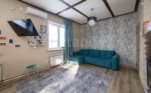 Дом 90м&sup2;, 2-этажный, участок 4 сот.  