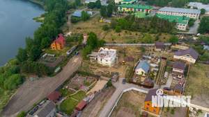 Дом 550м&sup2;, 3-этажный, участок 16 сот.  