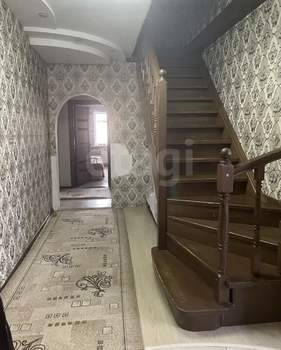 Дом 138м&sup2;, 2-этажный, участок 6 сот.  