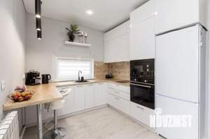 Коттедж 134м&sup2;, 2-этажный, участок 10 сот.  