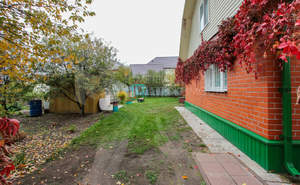 Дом 100м&sup2;, 2-этажный, участок 16 сот.  