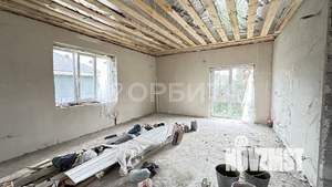Дом 100м², 2-этажный, участок 5 сот.  