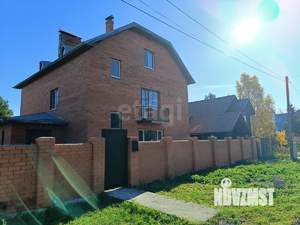 Дом 274м&sup2;, 3-этажный, участок 15 сот.  