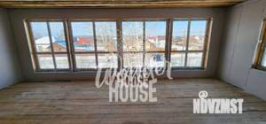 Дом 200м&sup2;, 2-этажный, участок 10 сот.  