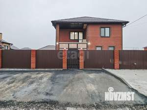 Дом 166м², 2-этажный, участок 8 сот.  