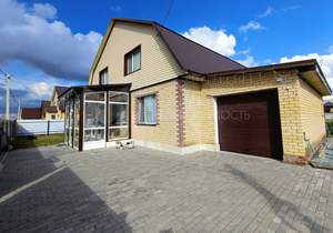 Дом 220м², 2-этажный, участок 9 сот.  