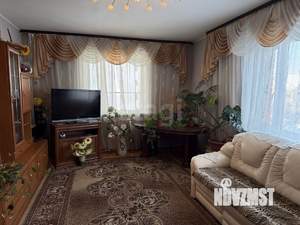 Дом 318м&sup2;, 3-этажный, участок 15 сот.  