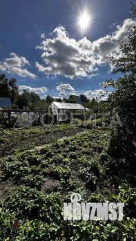 Дом 22м², 2-этажный, участок 6 сот.  