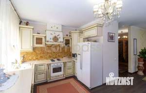 Коттедж 155м², 2-этажный, участок 10 сот.  