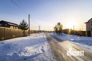 Дом 200м&sup2;, 2-этажный, участок 12 сот.  