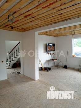 Дом 102м&sup2;, 2-этажный, участок 8 сот.  