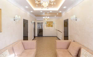 Дом 350м&sup2;, 2-этажный, участок 10 сот.  