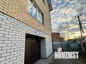 Дом 240м², 3-этажный, участок 5 сот.  