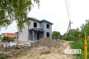 Дом 130м&sup2;, 2-этажный, участок 5 сот.  