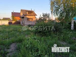 Дом 40м², 2-этажный, участок 6 сот.  