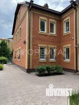 Дом 361м², 2-этажный, участок 7 сот.  