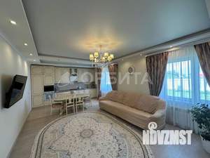 Дом 180м&sup2;, 2-этажный, участок 10 сот.  