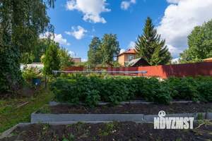 Дом 356м&sup2;, 2-этажный, участок 21 сот.  