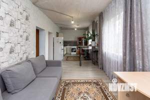 Дом 60м&sup2;, 2-этажный, участок 5 сот.  