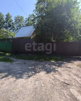 Дом 20м&sup2;, 2-этажный, участок 10 сот.  