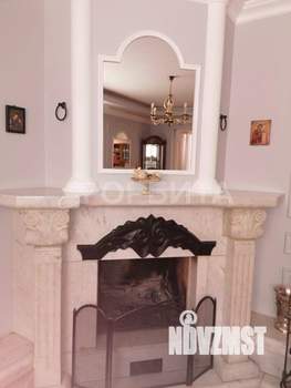 Дом 300м&sup2;, 2-этажный, участок 9 сот.  