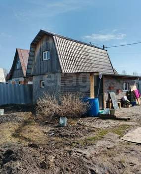 Дом 46м², 2-этажный, участок 4 сот.  