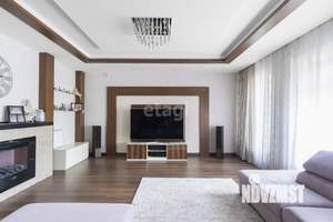 Таунхаус 330м², 3-этажный, участок 1 сот.  