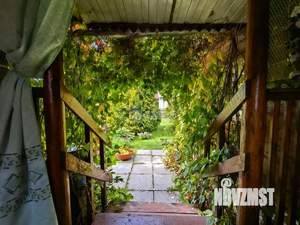 Дом 60м², 2-этажный, участок 6 сот.  