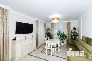 Дом 128м², 2-этажный, участок 6 сот.  