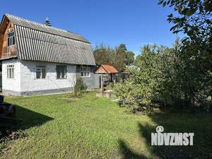 Дом 40м², 2-этажный, участок 6 сот.  