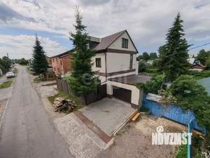 Дом 258м², 3-этажный, участок 6 сот.  