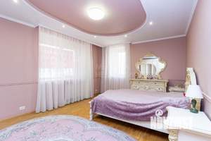 Коттедж 310м², 2-этажный, участок 9 сот.  