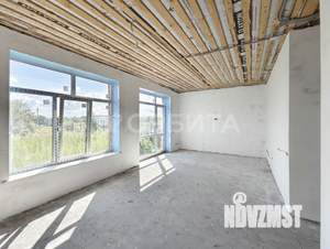 Дом 90м&sup2;, 2-этажный, участок 5 сот.  