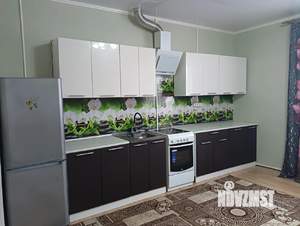 Дом 180м², 2-этажный, участок 18 сот.  