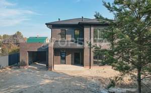 Дом 296м&sup2;, 2-этажный, участок 0 сот.  