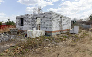 Дом 80м&sup2;, 1-этажный, участок 6 сот.  