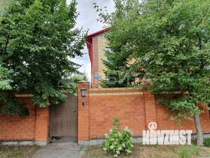 Дом 140м², 2-этажный, участок 10 сот.  