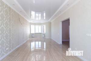 Коттедж 138м², 2-этажный, участок 6 сот.  