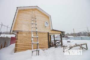 Дом 60м&sup2;, 2-этажный, участок 10 сот.  